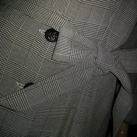 Ultra Dress New York Suit Jacket Look🌸 - Picture 3 of 8